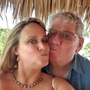 Meet your Posher, Cheri